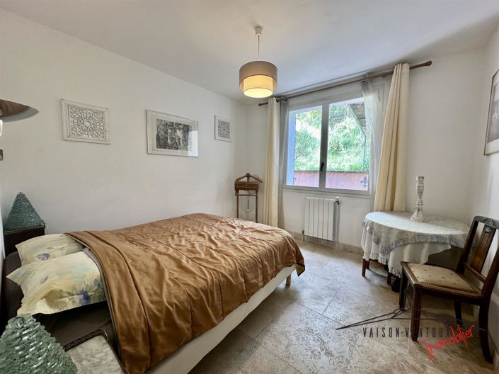 Image No.26-6 Bed House for sale