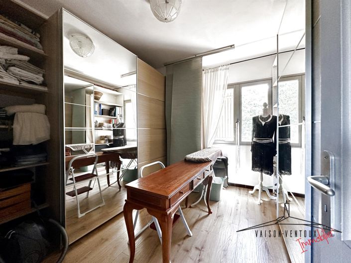 Image No.27-6 Bed House for sale