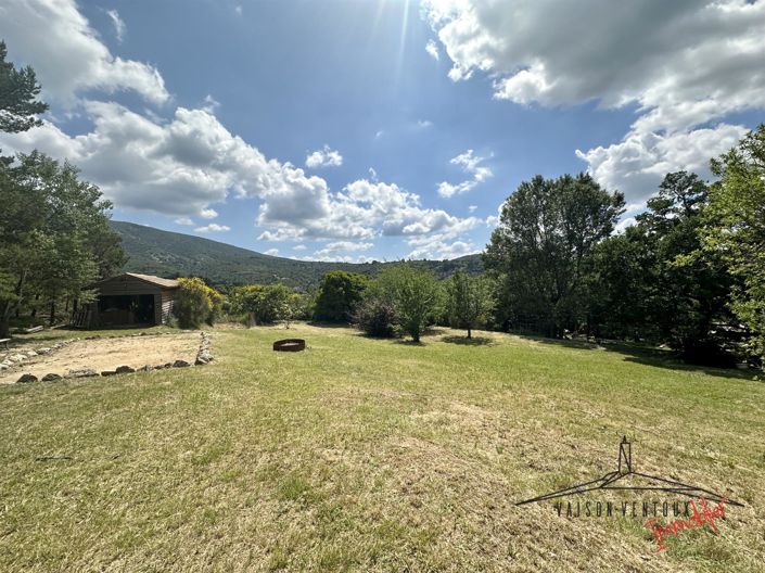 Image No.8-6 Bed House for sale