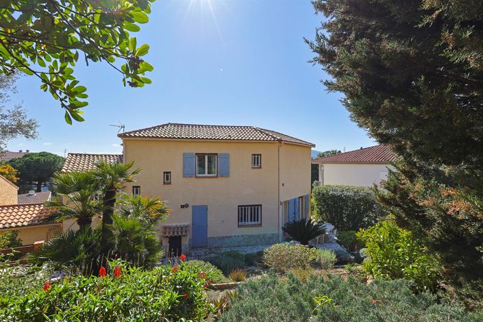 Image No.4-4 Bed House for sale