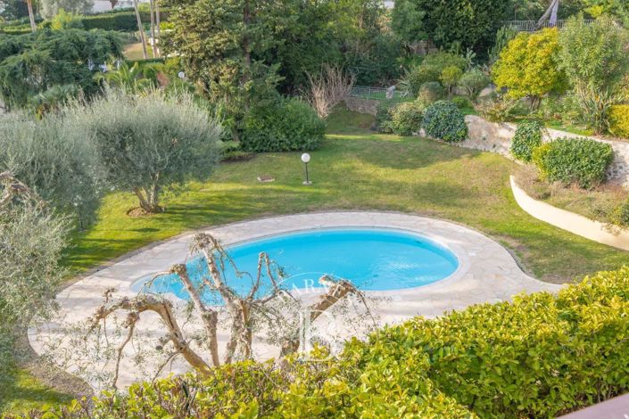 Image No.14-3 Bed Apartment for sale