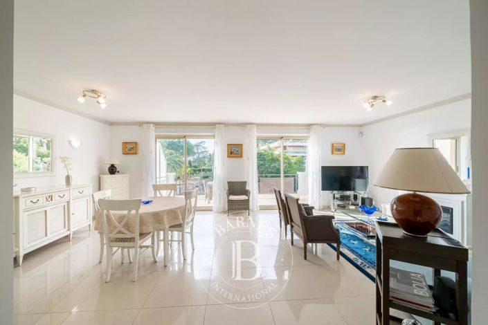 Image No.2-3 Bed Apartment for sale