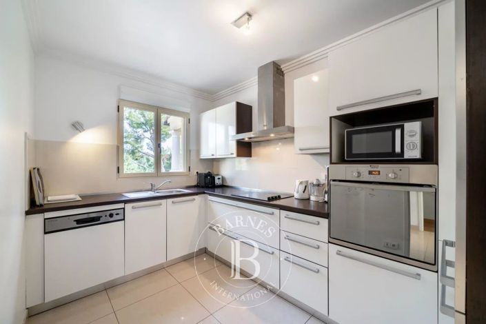 Image No.5-3 Bed Apartment for sale