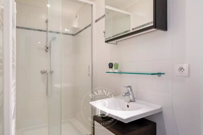 Image No.9-3 Bed Apartment for sale