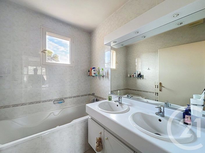 Image No.10-Maison de 3 chambres à vendre à Mougins