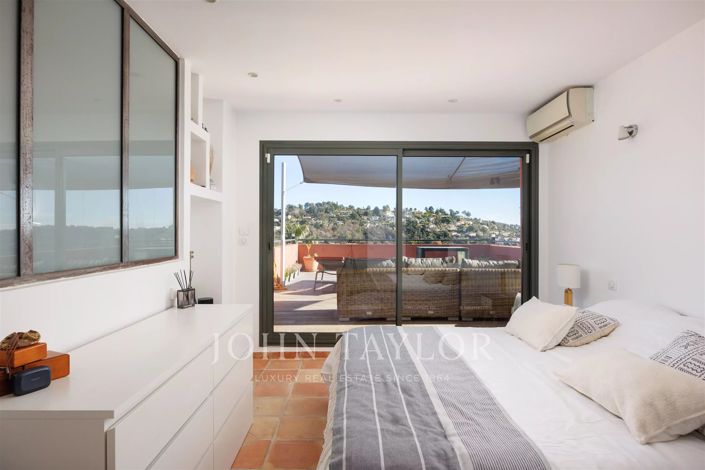 Image No.11-4 Bed House for sale
