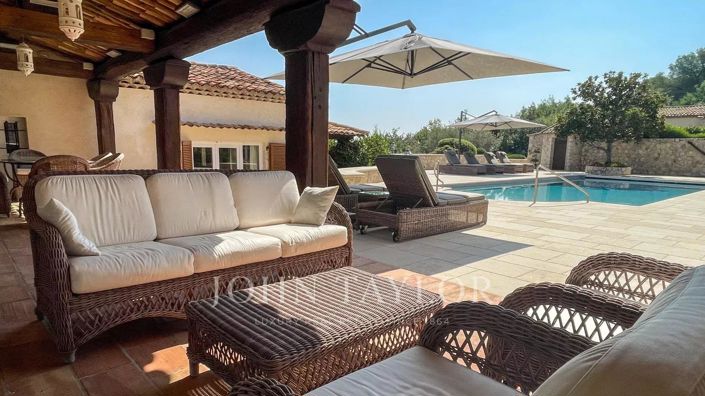 Image No.3-5 Bed House for sale