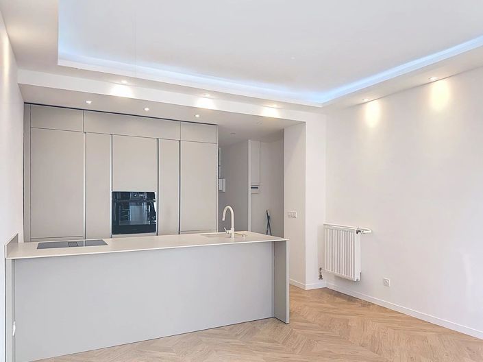 Image No.21-1 Bed Apartment for sale