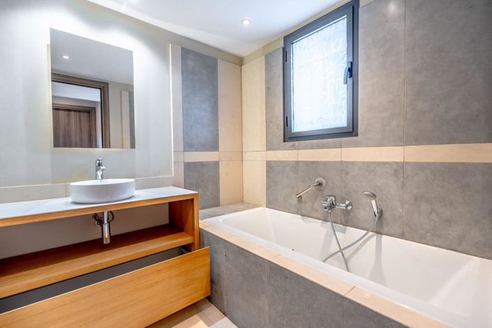 Image No.6-3 Bed House for sale