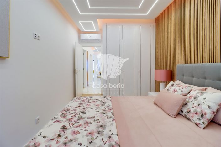 Image No.18-2 Bed Apartment for sale