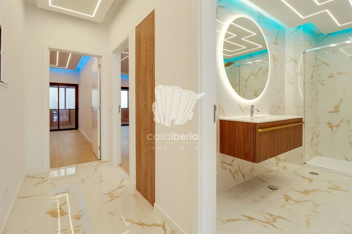 Image No.20-2 Bed Apartment for sale