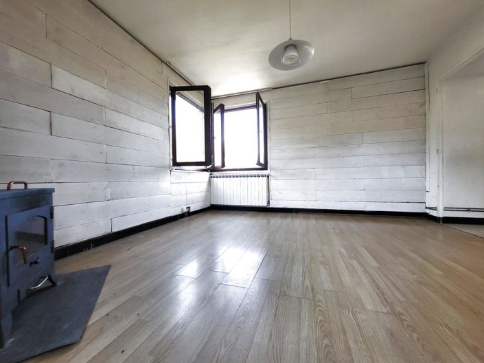 Image No.2-2 Bed House for sale