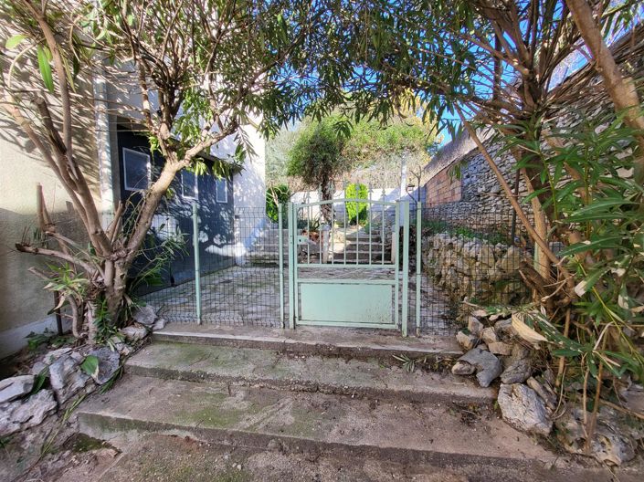 Image No.3-2 Bed House for sale