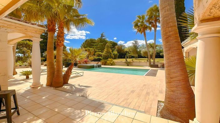 Image No.11-5 Bed House for sale