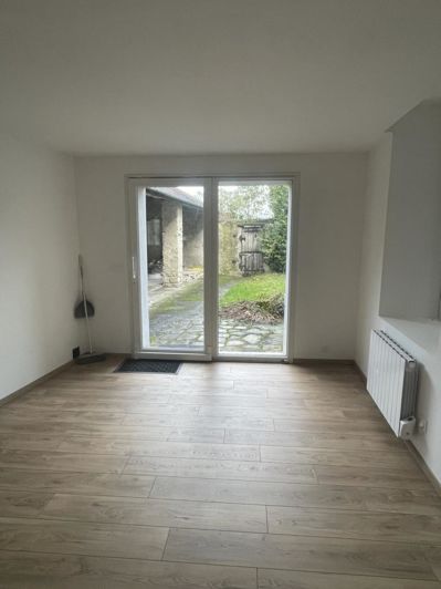 Image No.6-4 Bed House for sale