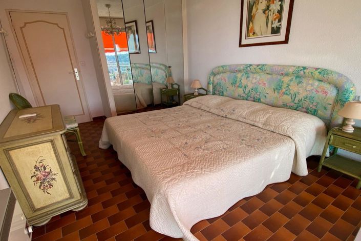 Image No.4-Appartement de 2 chambres à vendre à Sainte-Maxime