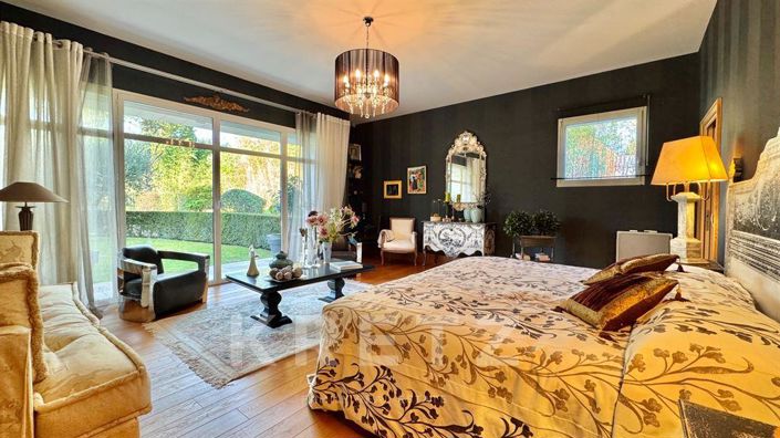 Image No.11-7 Bed House for sale