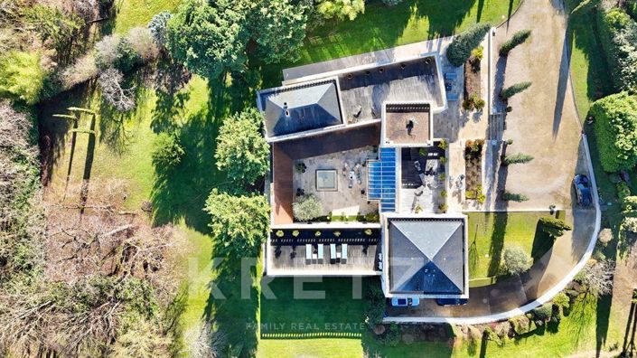 Image No.2-7 Bed House for sale