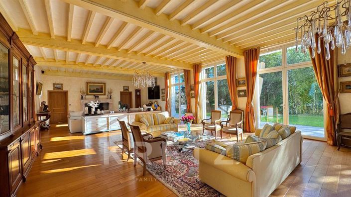 Image No.4-7 Bed House for sale