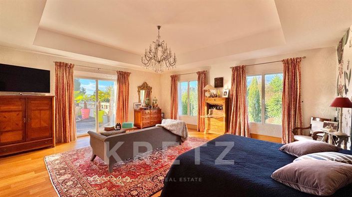 Image No.9-7 Bed House for sale