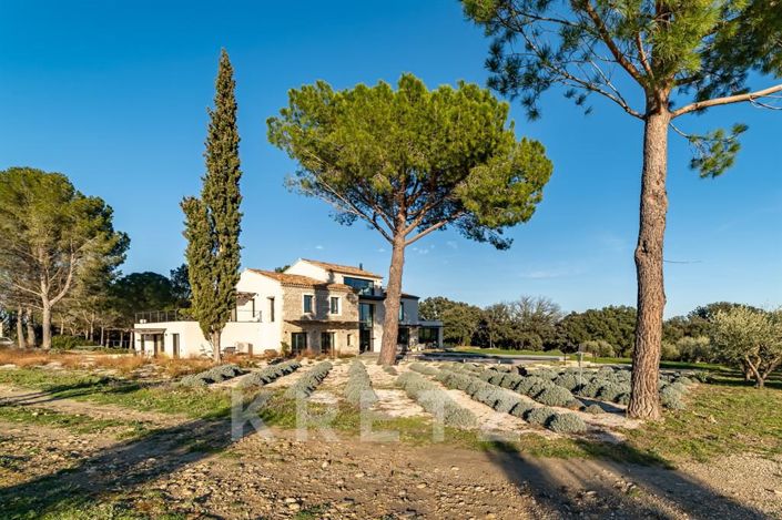 Image No.16-6 Bed House for sale