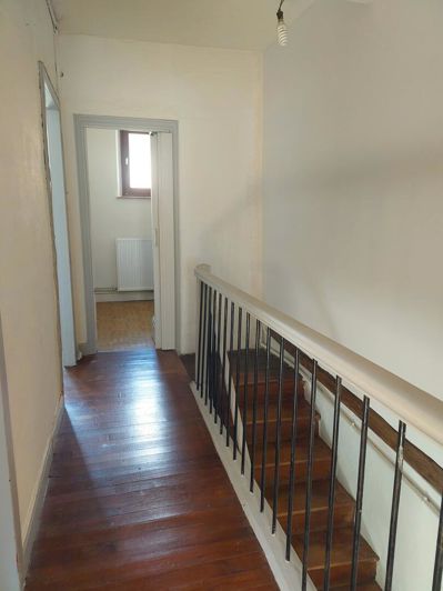 Image No.6-2 Bed House for sale
