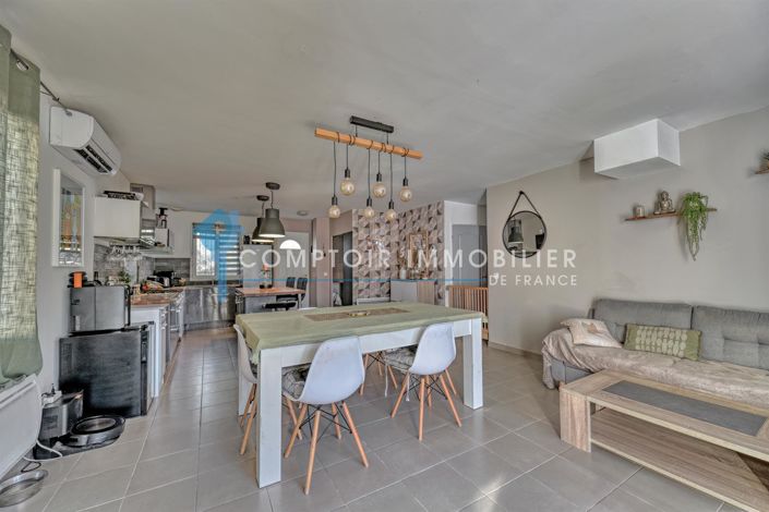 Image No.6-3 Bed House for sale