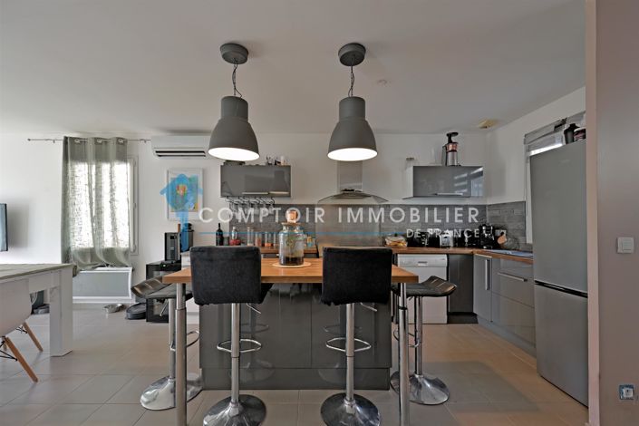 Image No.8-3 Bed House for sale