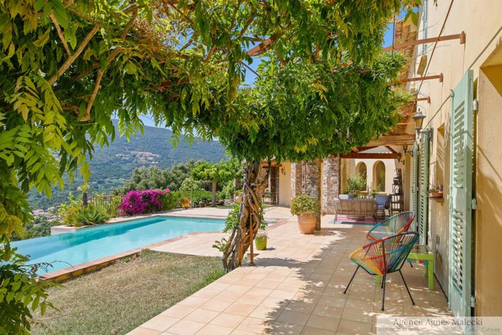 Image No.3-4 Bed House for sale