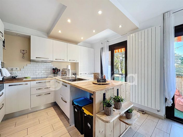 Image No.5-Appartement de 2 chambres à vendre à Cannes