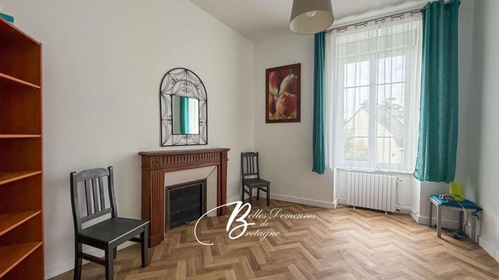 Image No.12-8 Bed House for sale