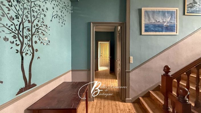 Image No.13-8 Bed House for sale