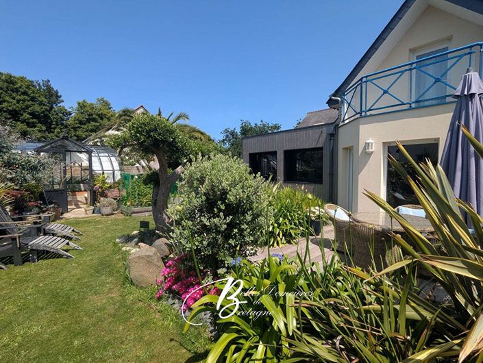 Image No.5-5 Bed House for sale