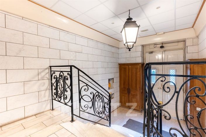 Image No.11-5 Bed House for sale