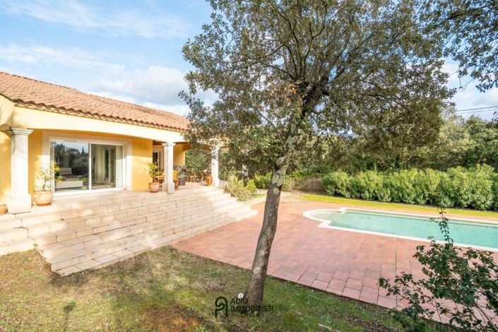 Image No.21-4 Bed House for sale