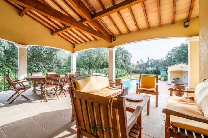 Image No.3-4 Bed House for sale