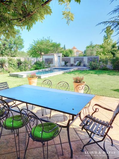 Image No.17-5 Bed House for sale