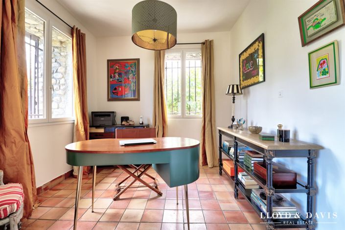 Image No.8-Maison de 5 chambres à vendre à Barjac