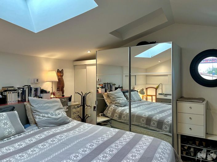 Image No.7-6 Bed House for sale