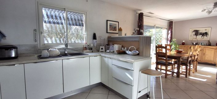 Image No.7-3 Bed House for sale