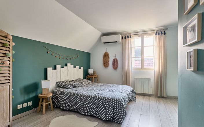 Image No.14-5 Bed Property for sale