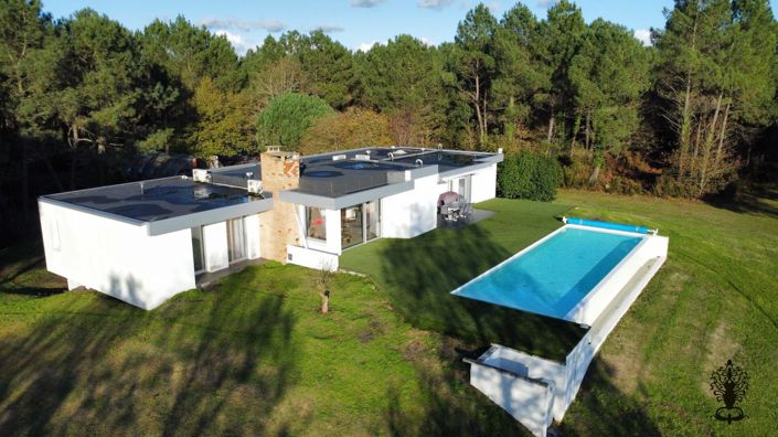 Image No.2-Maison de 4 chambres à vendre à Saint-Laurent-Médoc