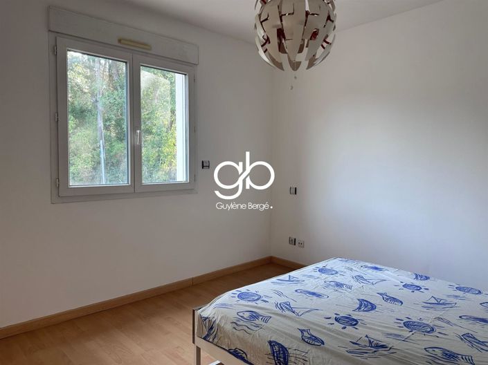 Image No.14-5 Bed House for sale