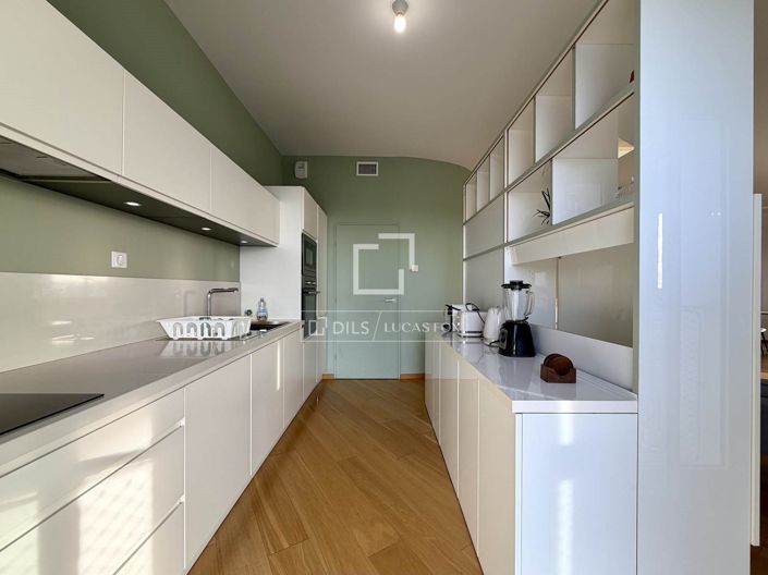 Image No.13-3 Bed Apartment for sale