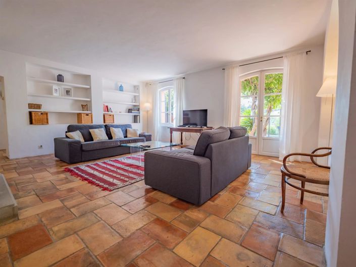 Image No.4-House for sale