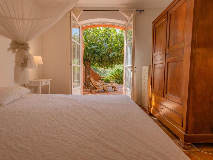 Image No.8-House for sale