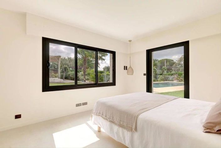 Image No.18-7 Bed House for sale