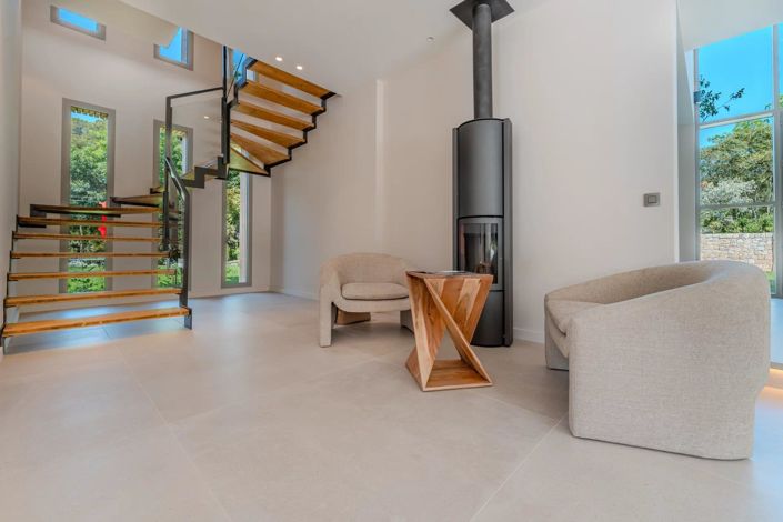 Image No.13-4 Bed House for sale