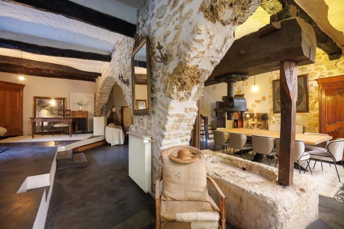 Image No.10-7 Bed House for sale