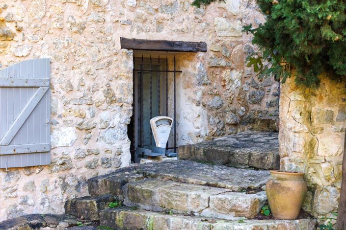 Image No.33-7 Bed House for sale